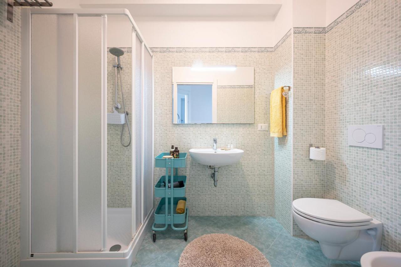 Sea View Apartment Сан-Винченцо Экстерьер фото
